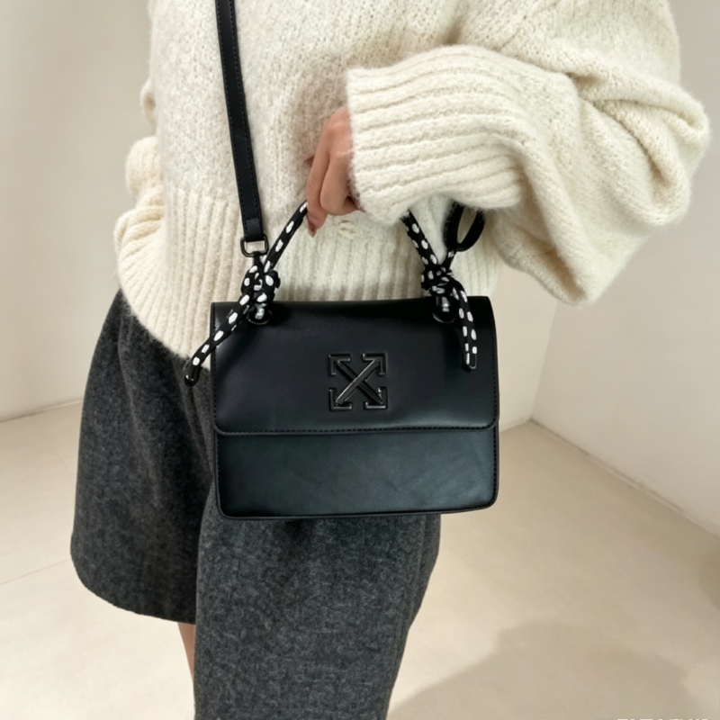 Luxury Bags Paris - トレンディなパリ風ファッションメッセンジャーバッグ、ラグジュアリーでシンプルなトートハンドバッグ、女性用通勤バッグ、ロゴ付き