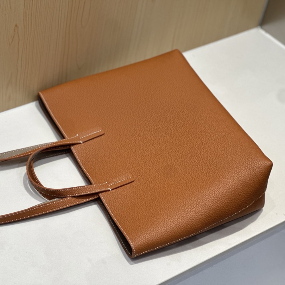 内外コントラストカラーの第一層牛革製ポータブル野菜バスケット - Quiet Luxury Bags Tote のレビューと価格