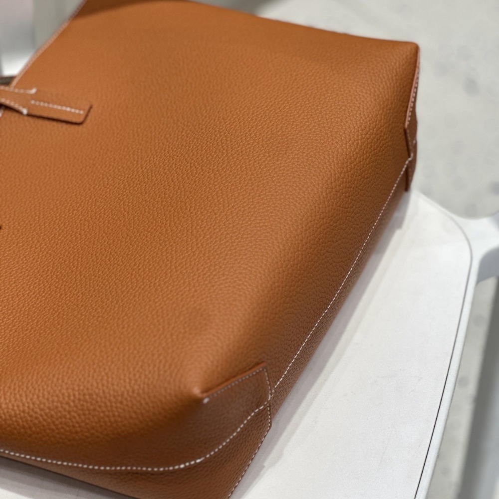 内外コントラストカラーの第一層牛革製ポータブル野菜バスケット - Quiet Luxury Bags Tote のレビューと価格