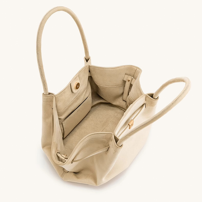 JW PEI Hana クワイエットラグジュアリー トラペー - Quiet Luxury Bags Tote のレビューと価格