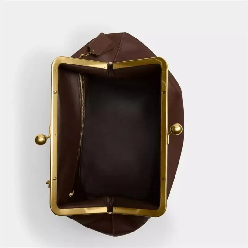 ブランドの女性のショルダーバッグ絶妙な不規則なデザインの貝殻 - Luxury Bags Everyday のレビューと価格