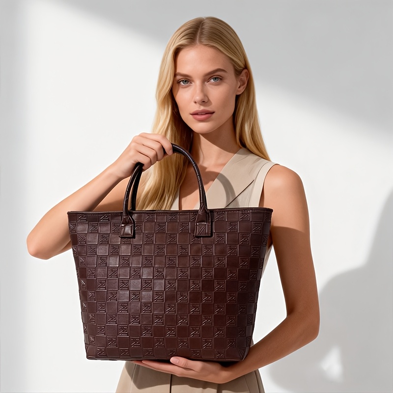 ライトラグジュアリー ディープブラウン キルティング柄 レデ - Luxury Bags Collection のレビューと価格