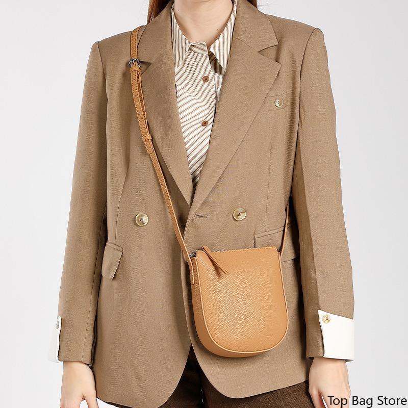 洗練された日常使いの小型クロスボディバッグ（女性用）、本革製 - Luxury Bags Everyday のレビューと価格