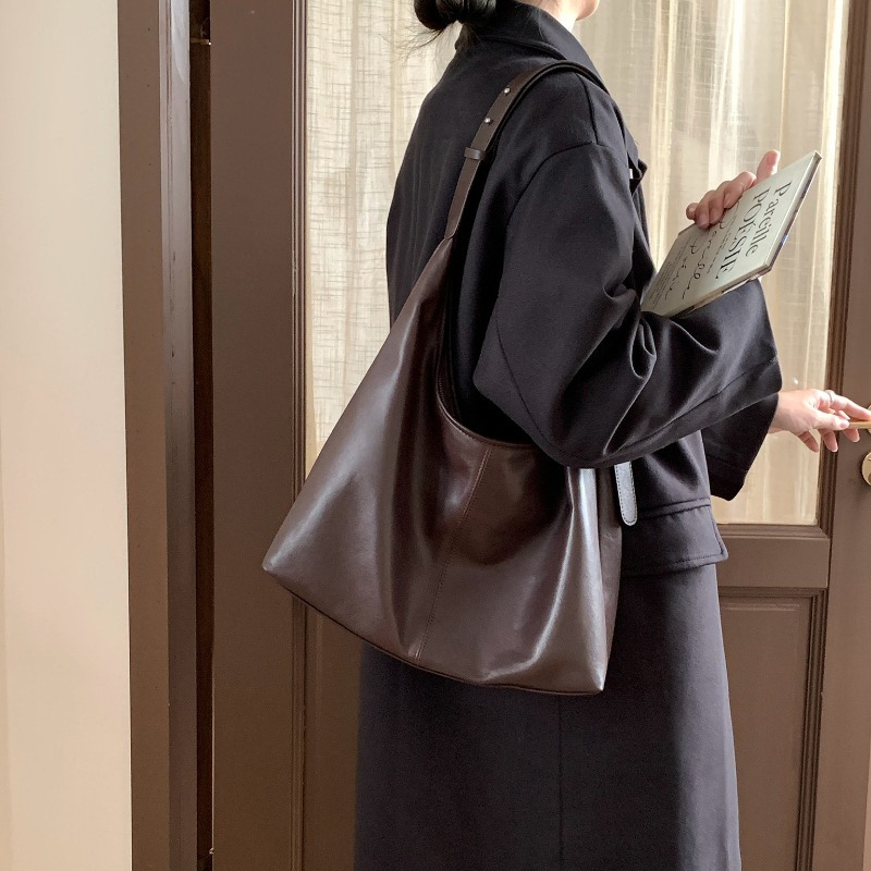 ヴィンテージ風デイリーショルダーバッグ レディース 本革 バ - Luxury Bags Everyday のレビューと価格