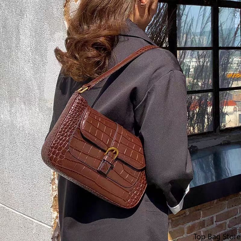 洗練された普段使いの女性用ショルダーバッグ 本革製 トップハ - Luxury Bags Everyday のレビューと価格