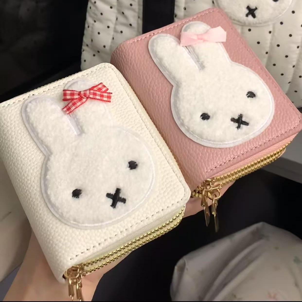 ミッフィー柄シンプルファッションポータブルショートコインパー - Accordion Wallet Zip のレビューと価格