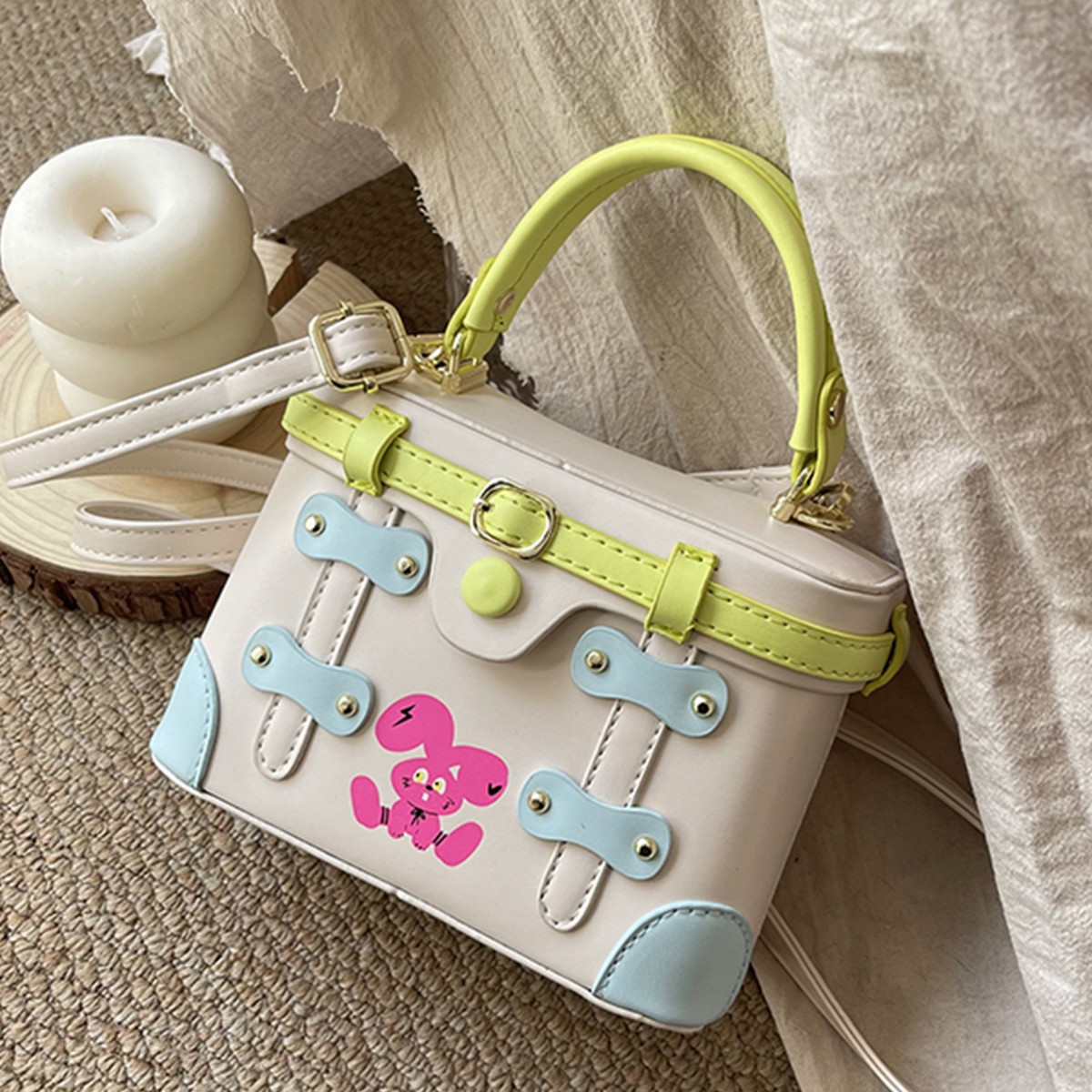 新作ラグジュアリーデザイナーリベットPUレザー花柄プリントレ - Luxury Bags China Wholesale のレビューと価格