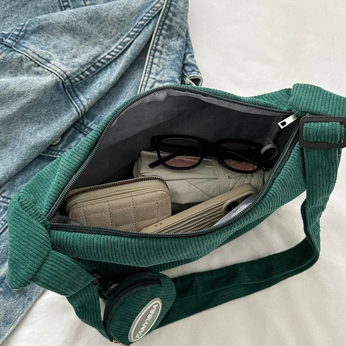 ファッションヴィンテージコーデュロイクロスボディバッグ女性用 - Accordion Wallet Zip のレビューと価格